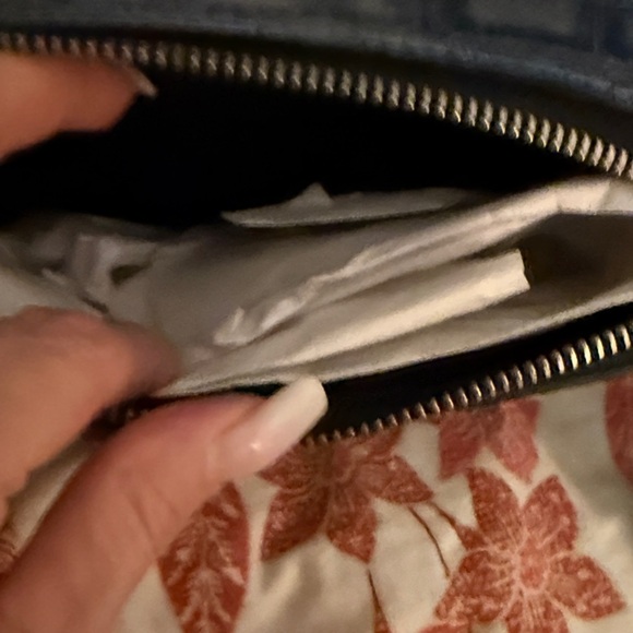 Marc Jacobs Blue Croc-Embossed Crossbody Bag - Picture 5 of 16